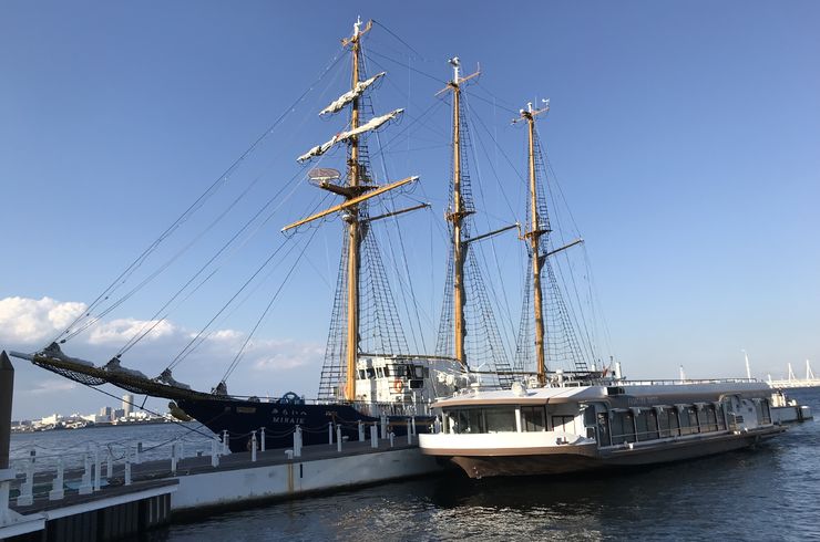 横浜