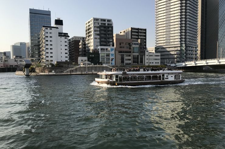 東京港