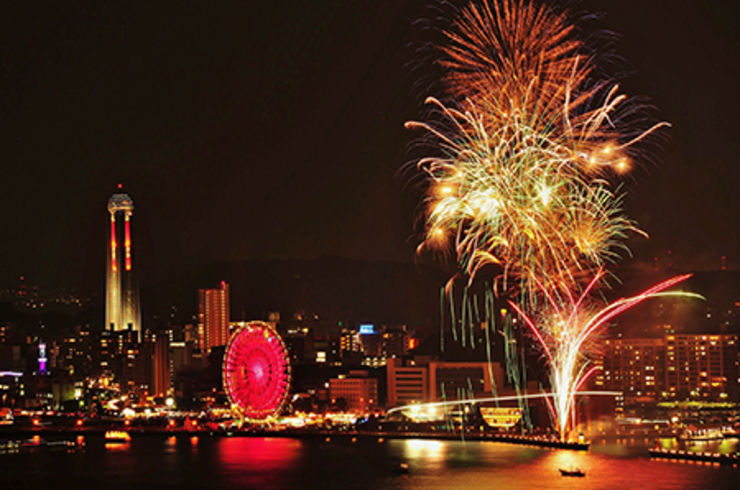 横浜港