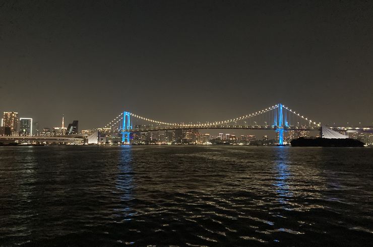 東京港