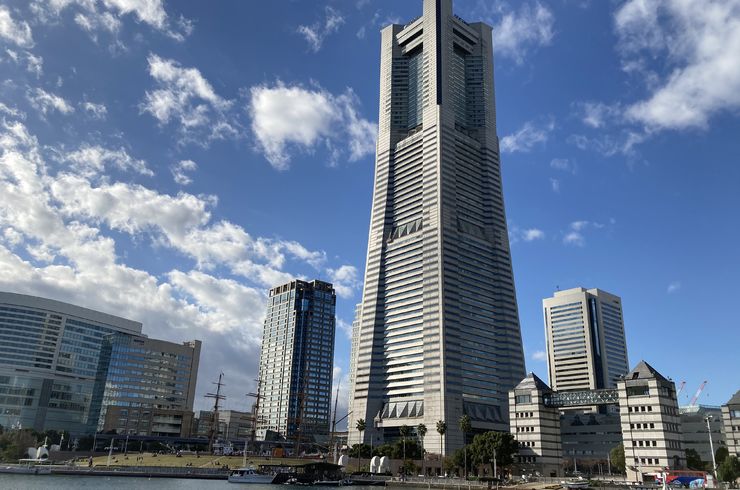 横浜港