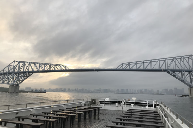 東京港