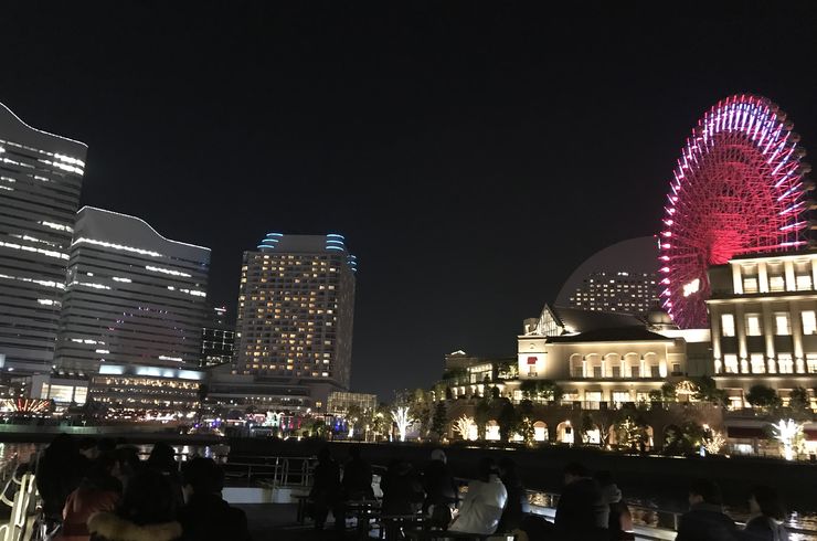 横浜港