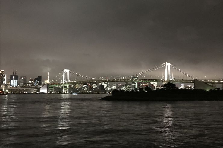 東京湾