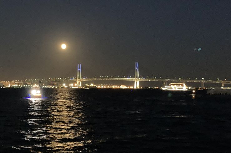 東京湾