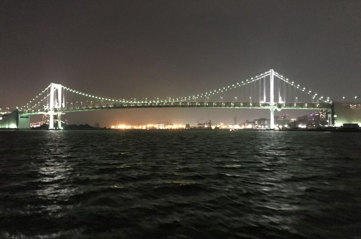 東京湾