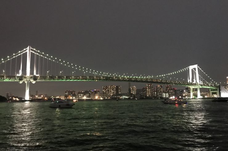 東京湾