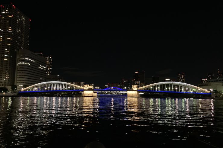 東京湾