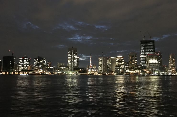 東京湾
