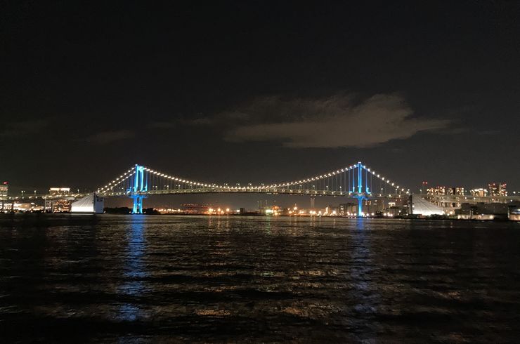 東京湾