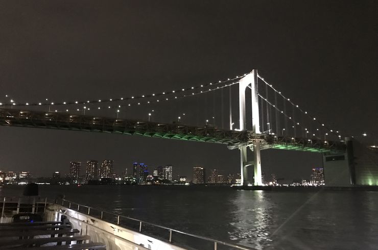 東京湾