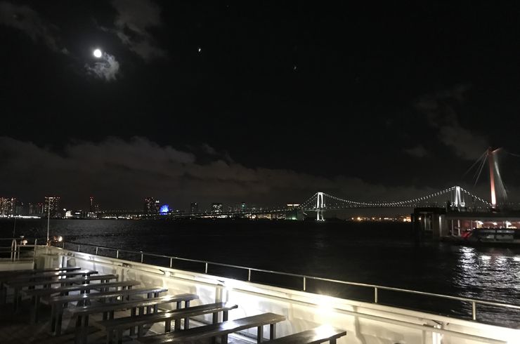 東京湾