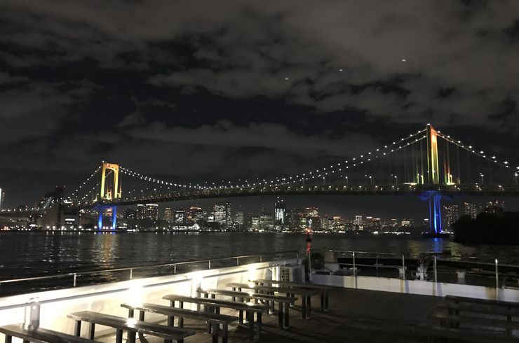 東京湾