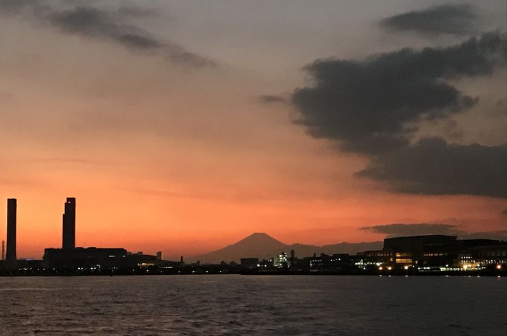 東京湾