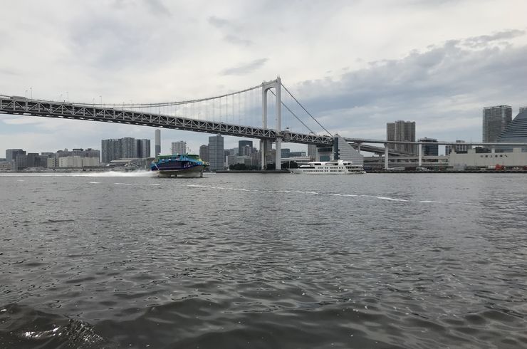東京湾