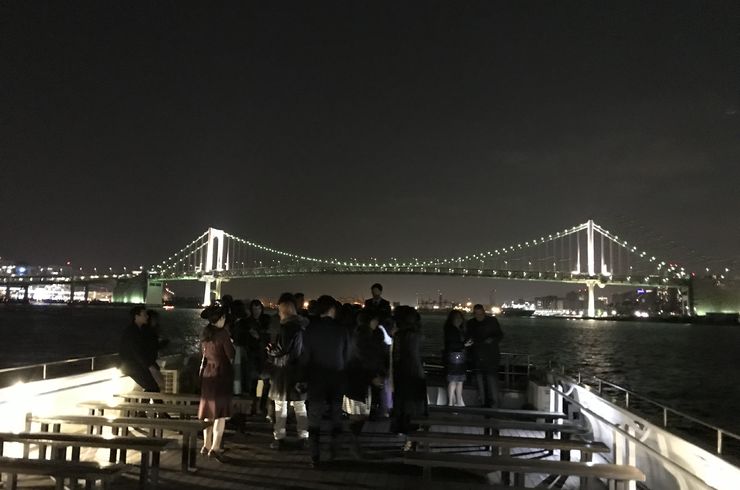 東京湾