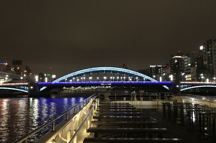 東京湾