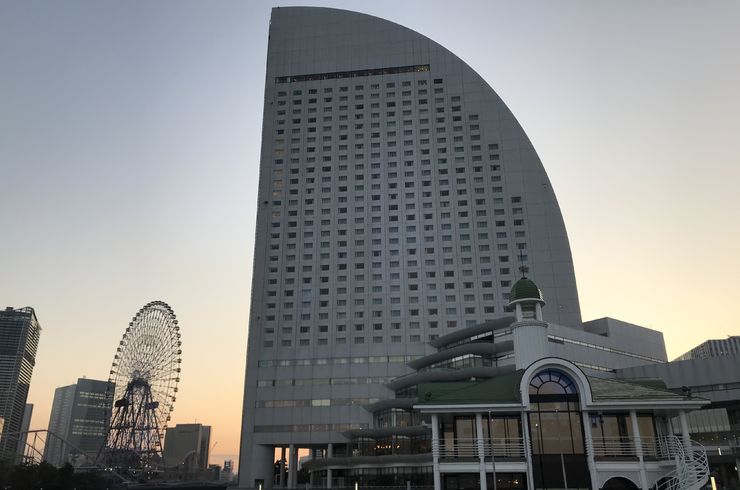 横浜港