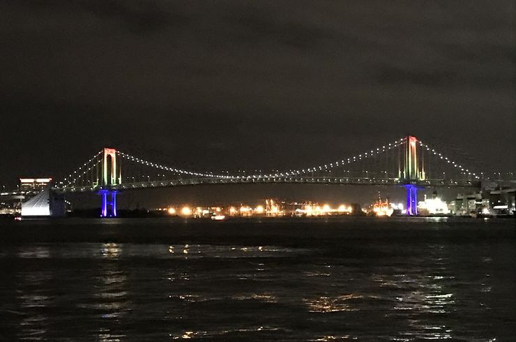 東京湾