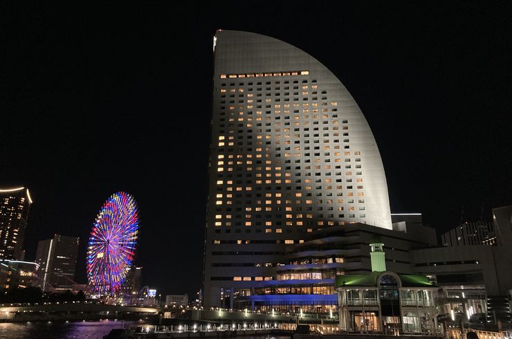 横浜港