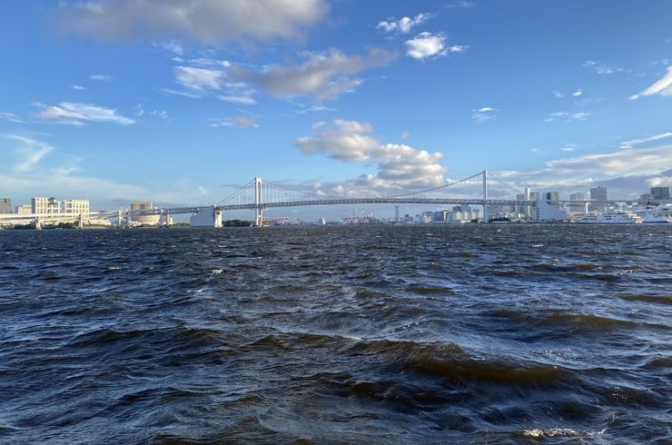 東京湾
