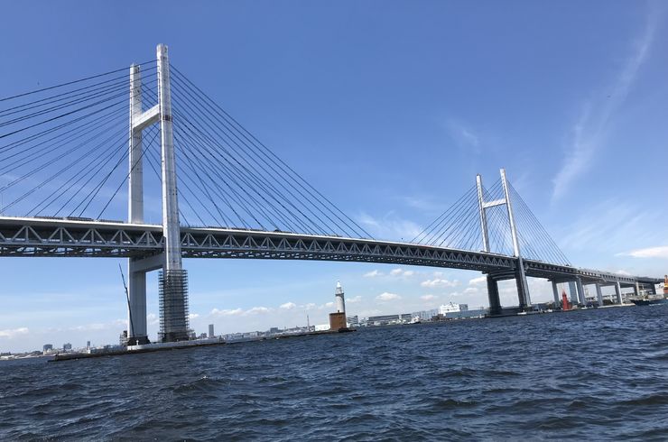 横浜港