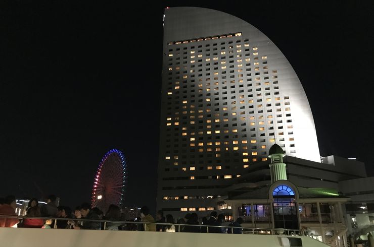 横浜港