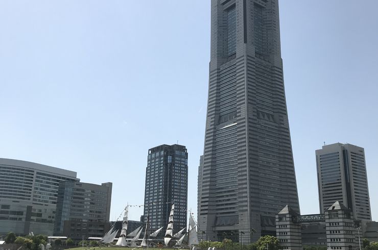 横浜港