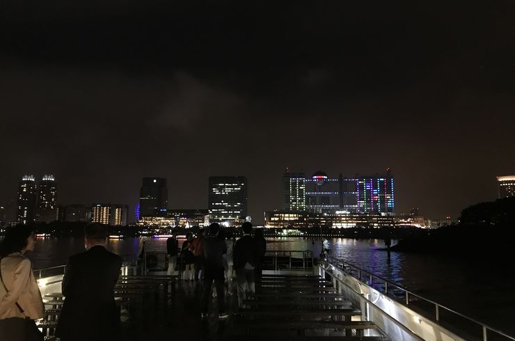 東京湾