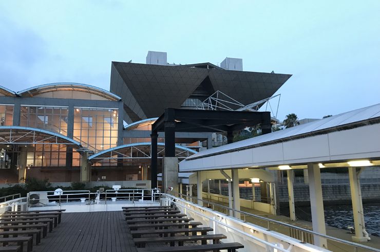 東京湾
